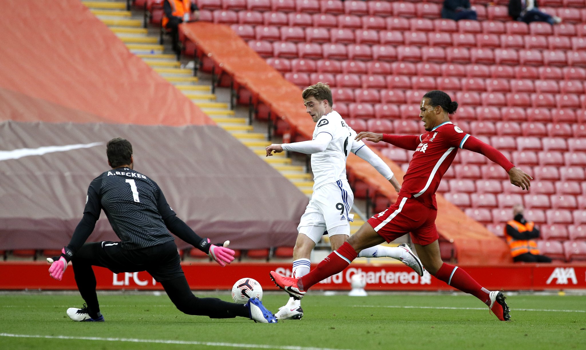 拒绝任何形 拒绝任何形